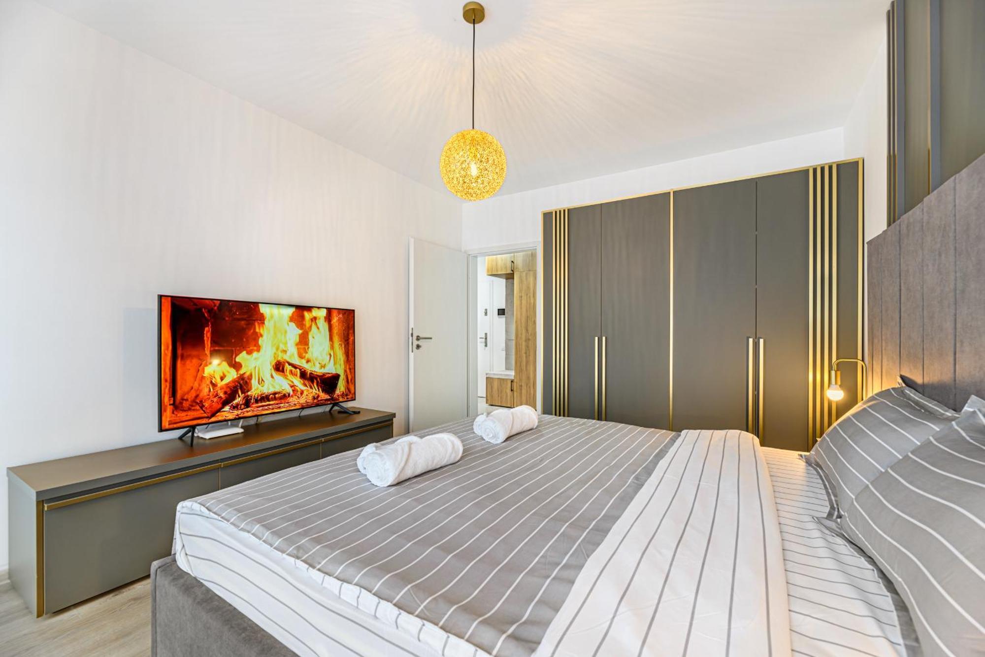 Luxury Landing Apartments Complex Qualis Брашов Екстериор снимка