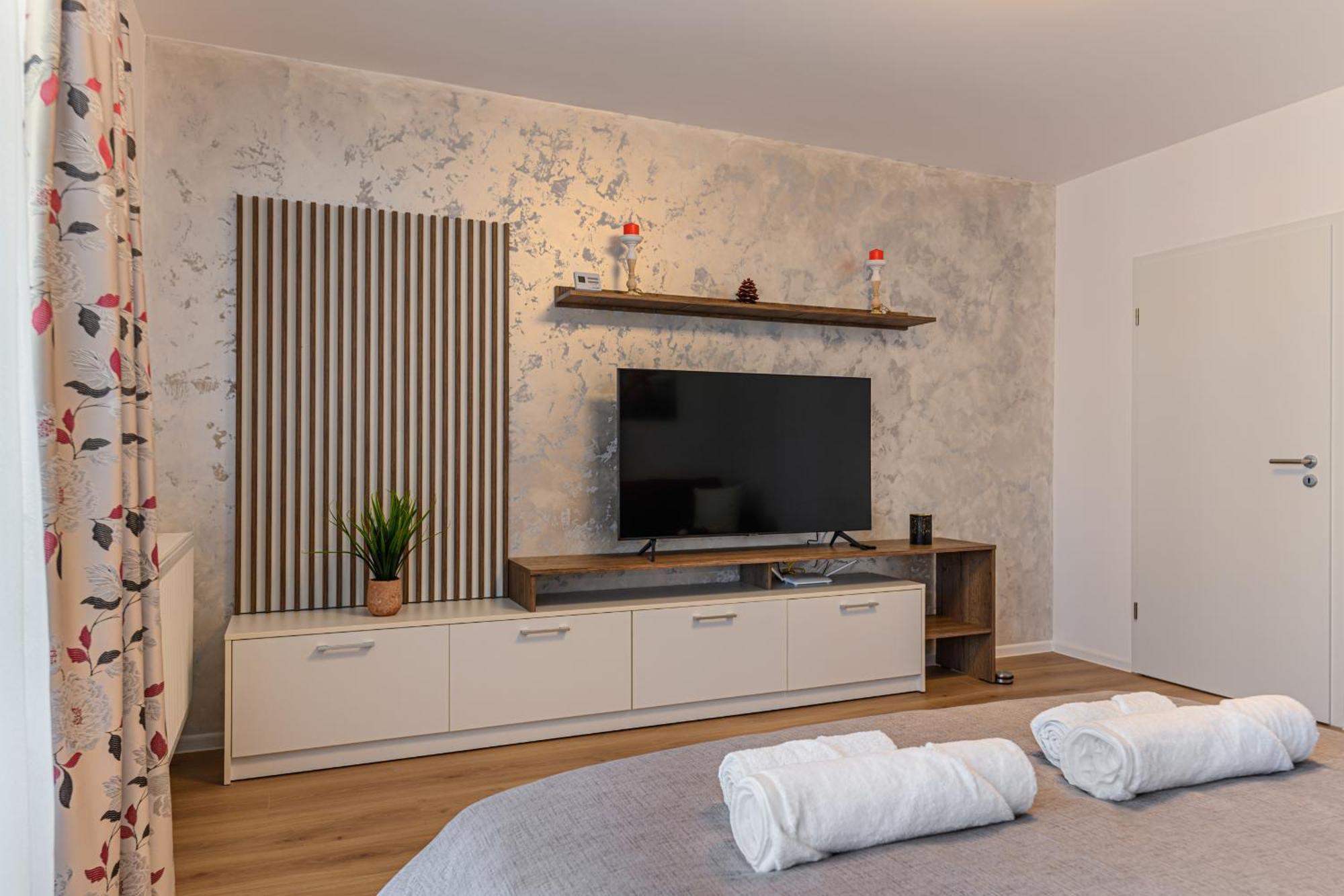 Luxury Landing Apartments Complex Qualis Брашов Екстериор снимка