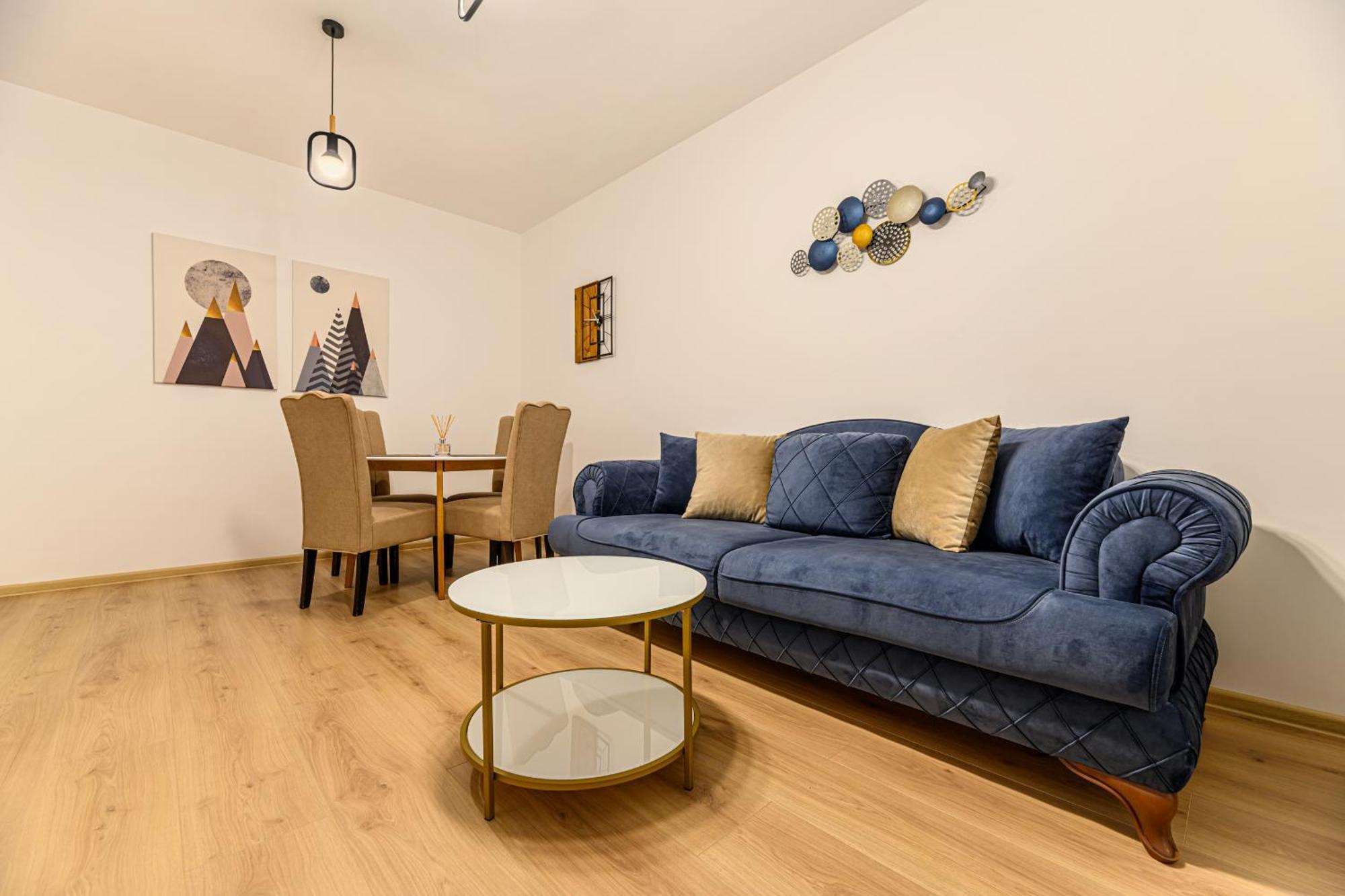 Luxury Landing Apartments Complex Qualis Брашов Екстериор снимка